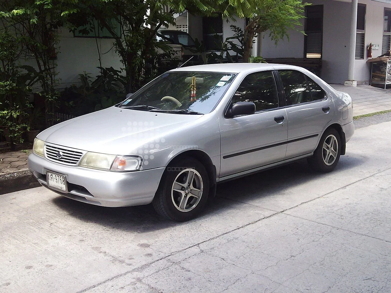 Nissan Sunny EX