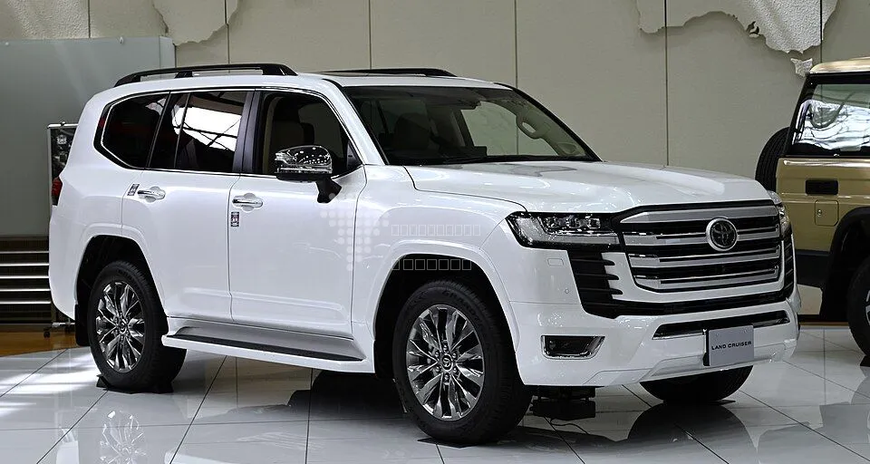 Toyota Land Cruiser 300 ZX