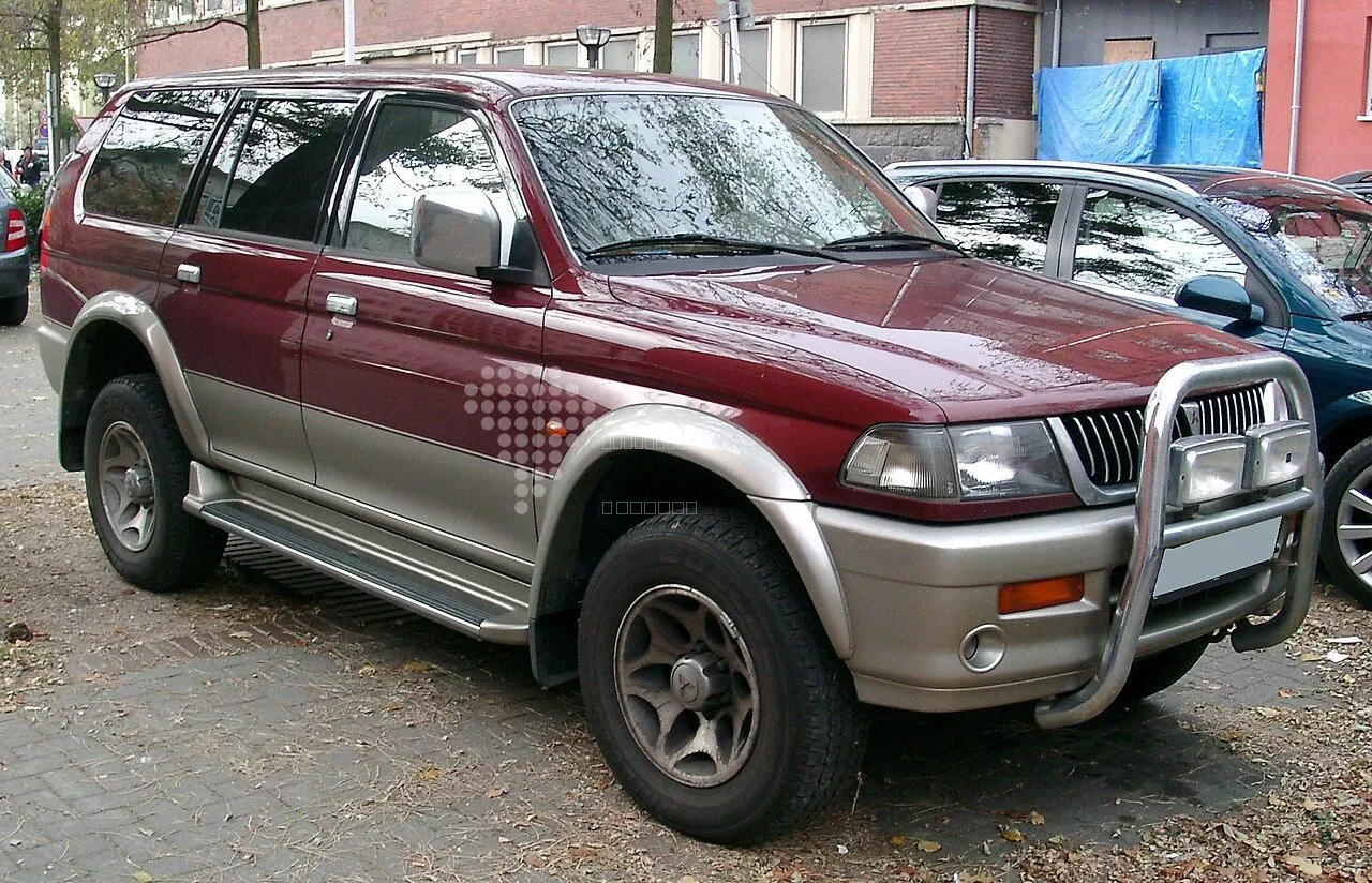 Mitsubishi Pajero Sport GLS